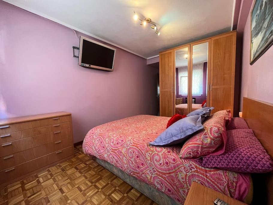 Apartamento Peris Gijón Exterior foto